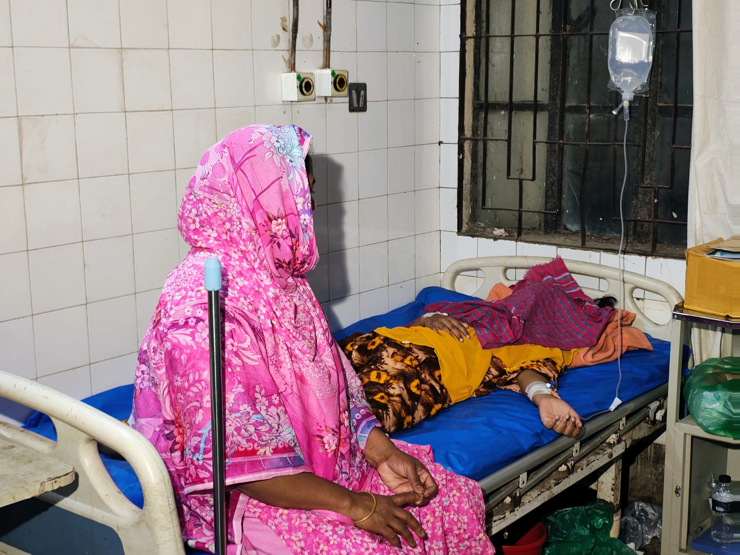 ’এ’ নেগেটিভ রক্তধারী শিশুর শরীরে ‘ও’ পজেটিভ রক্ত প্রয়োগ করলো নার্স