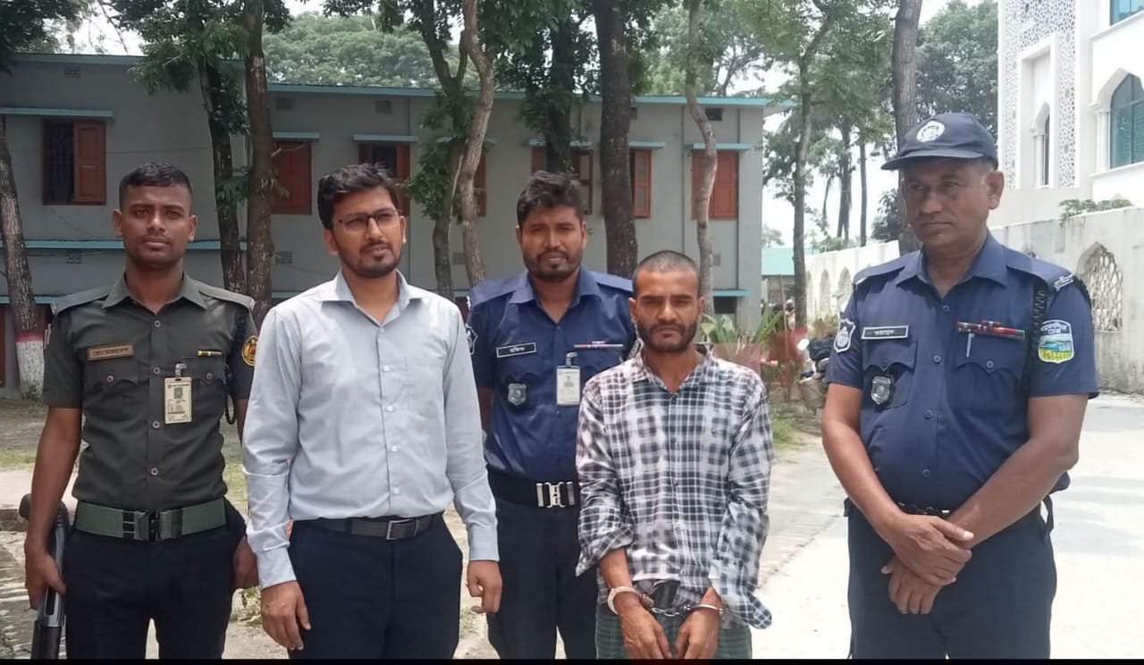 মাদক সেবন ও উচ্ছৃঙ্খল আচরণের দায়ে যুবকের কারাদণ্ড